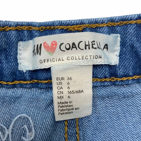 H&M Coachella Collection Shorts - Picture 5 of 9